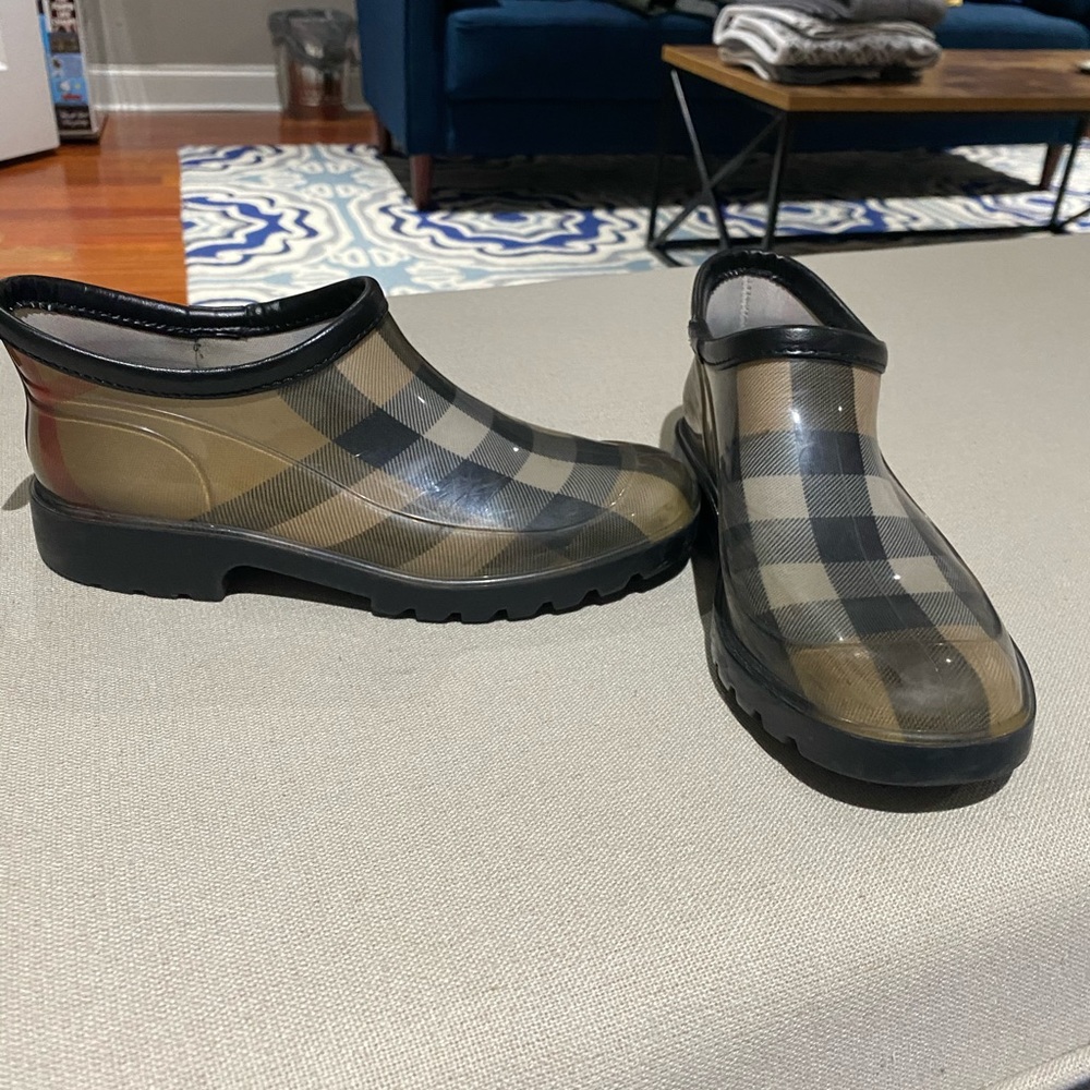 Burberry Rain Boots Size 37